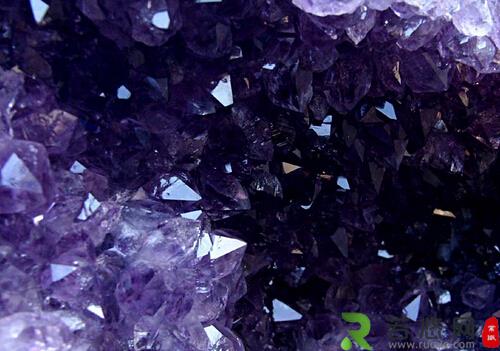 紫水晶的风水学应用-紫水晶的介绍