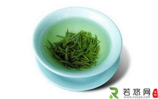 茶叶渣有什么作用？DIY绿茶茶末面膜