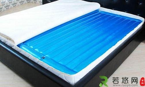 水床垫的搭配知识 水床垫的清洁方法
