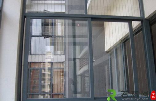 铝合金窗的清洁方法-铝合金窗的选购技巧