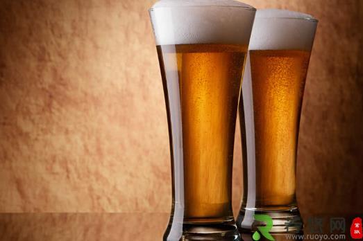 啤酒肚与啤酒的关系 教你几个动作轻松减掉啤酒肚