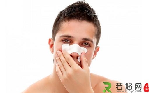 诱发鼻出血的因素有哪些？流鼻血时怎么办