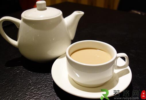 细数奶茶的四大罪状-一杯奶茶等于一碗饭？