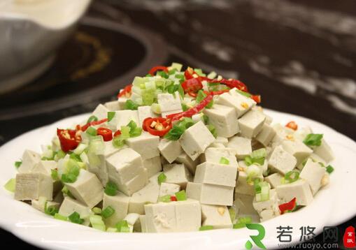 男人常吃豆腐会促使肾功能衰退-豆腐饮食禁忌