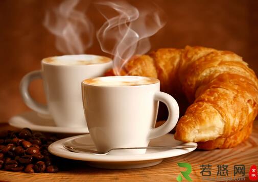 吃完快餐喝咖啡双倍损害健康！