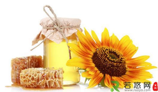 为什么蜂蜜不宜清早喝？蜂蜜水的7大功效