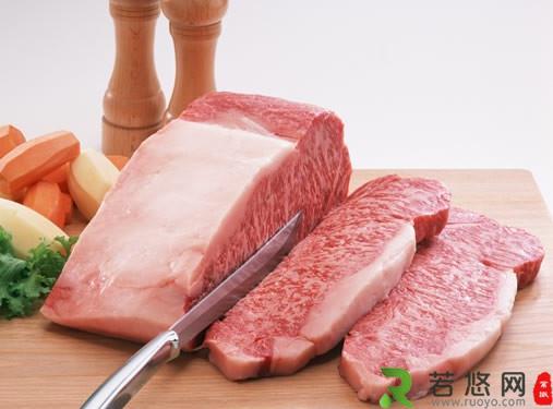 切肉有技巧：横切牛羊斜切猪，顺切鸡肉和鱼肉