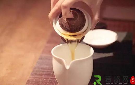 泡茶有什么误区？沏茶宜用陶瓷壶