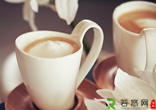 多喝绿茶咖啡可以降低中风的危险
