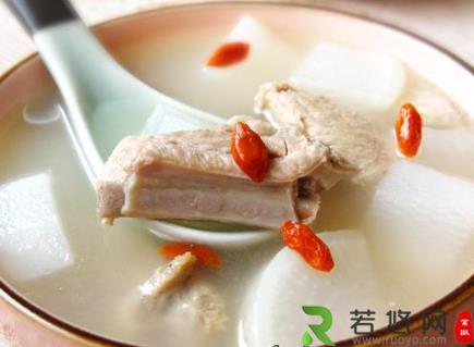 感冒了应该吃什么？洋葱能抗寒，甜食易生痰