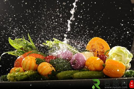 如何清洗蔬菜才健康？洗菜时要注意什么？