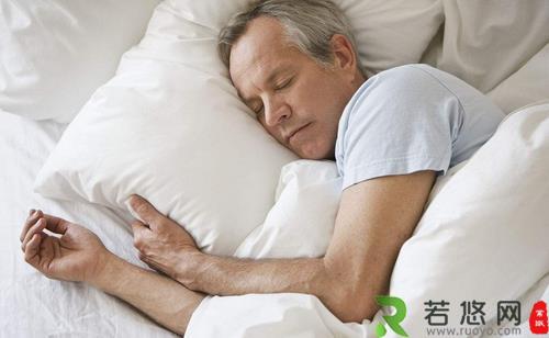 男人睡觉养生不同睡姿效果知多少