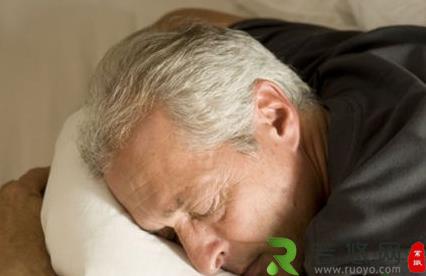 老年人为何会患上嗜睡症呢