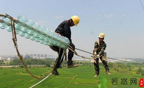 高温户外工作作业工人入夏防暑常识