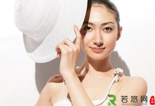 皮肤保养：女人每天防晒必修课