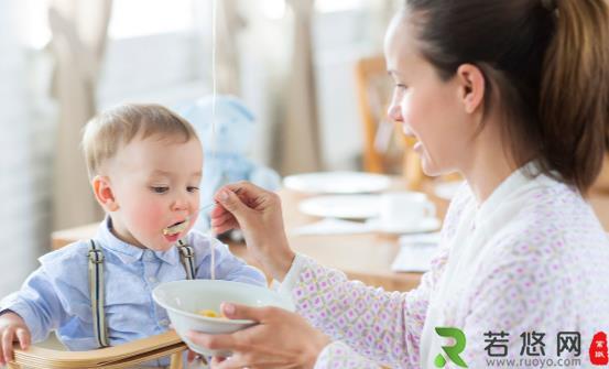 宝宝吃零食小心这七大危害 适合儿童食用的零食分享