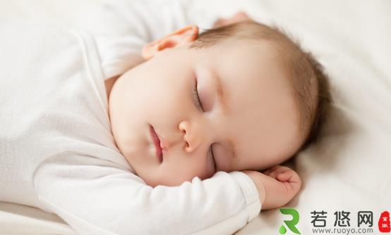 宝宝喜欢趴着睡有什么好处 哪些宝宝不适合趴睡